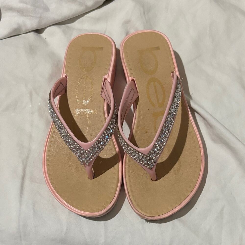 Bebe Pink Rhinestone wedge tween toe flip flops with heel Sandals 11/12 euc